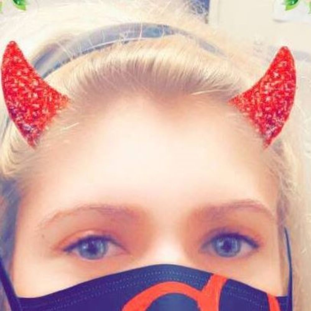 Meet your Posher, Alaina